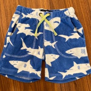 Mini Boden towelling shorts